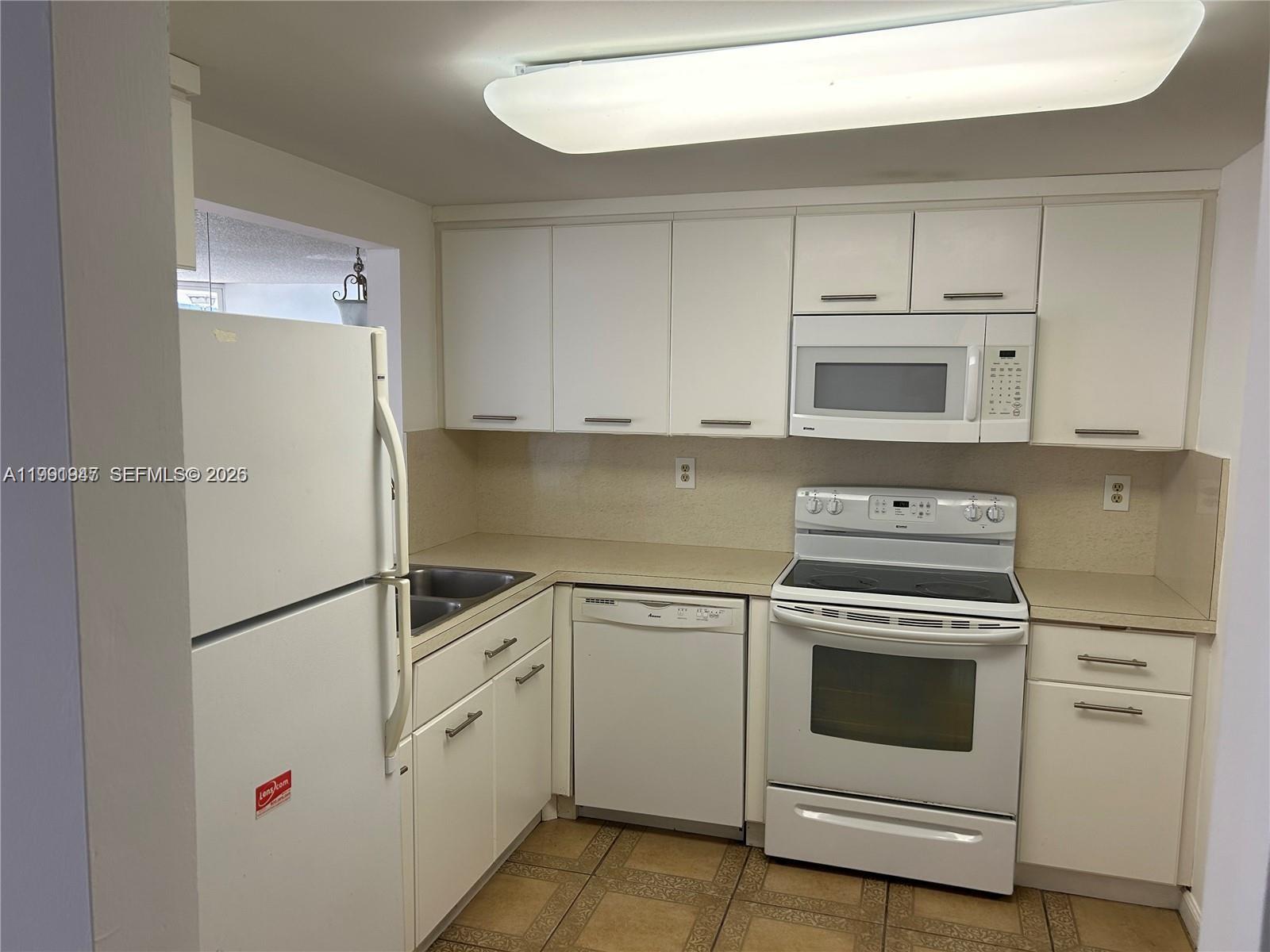 1915 Brickell Ave # C1109