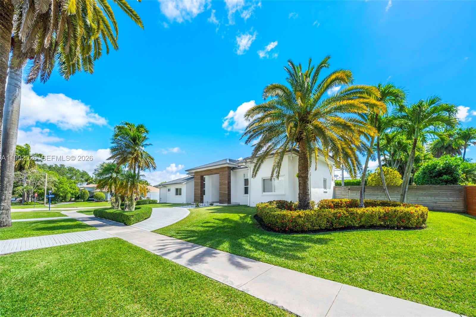 15501 SW 77th Ave