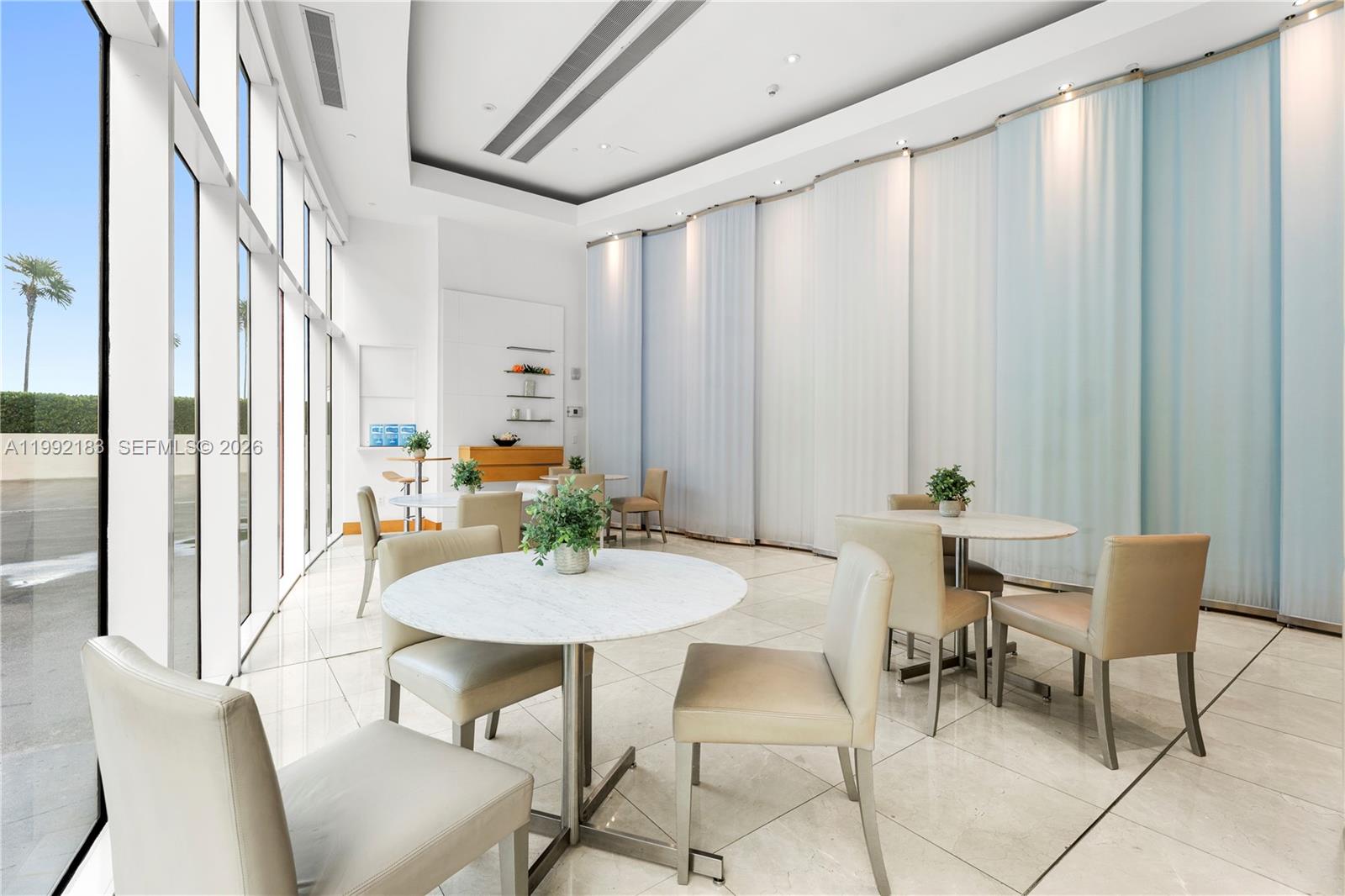 2101 Brickell Ave # 806