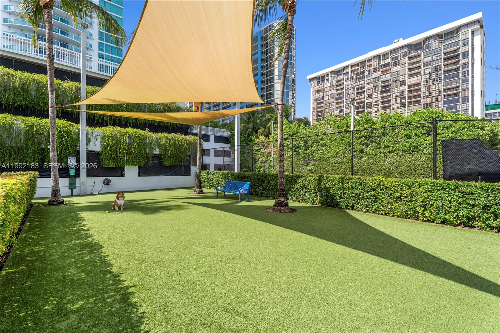 2101 Brickell Ave # 806