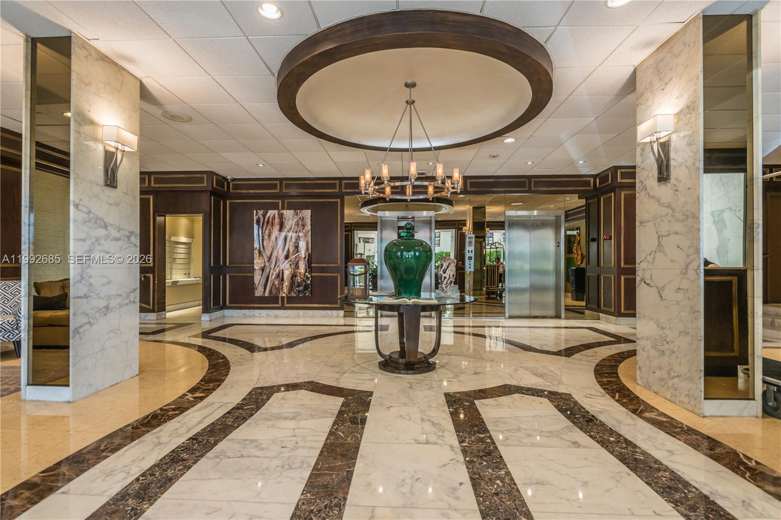 625 Biltmore Way # 905