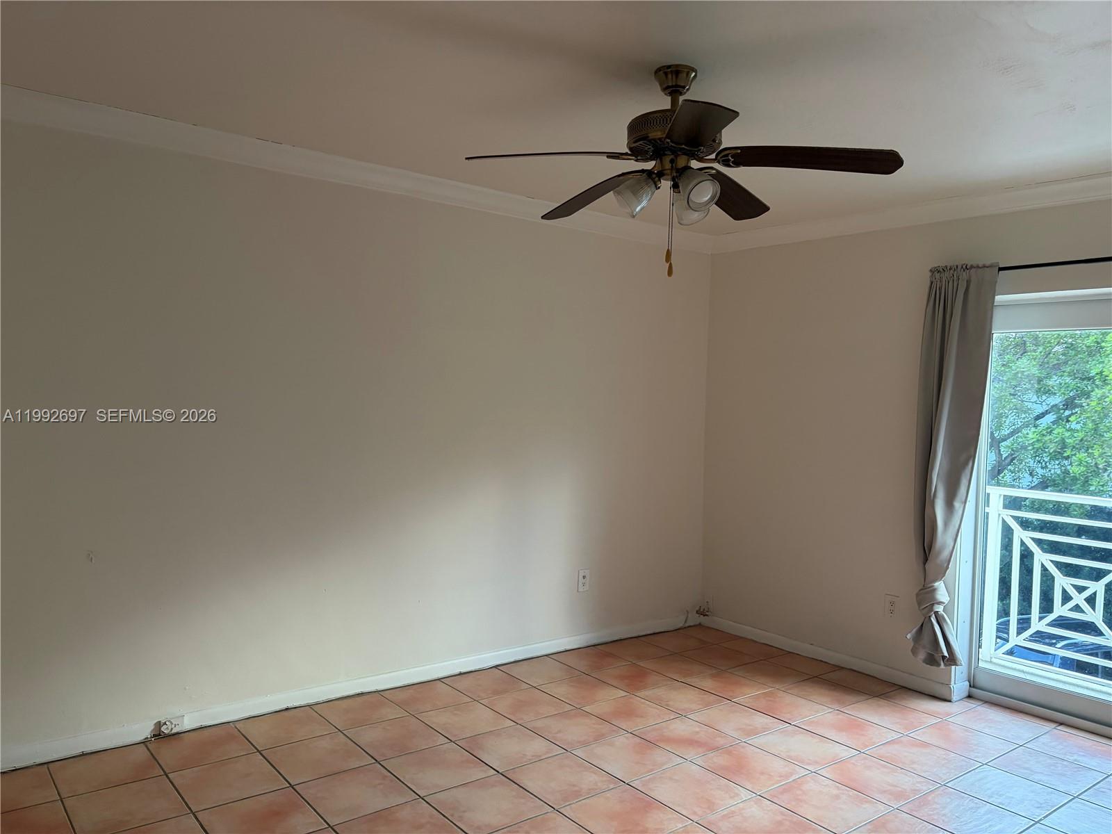 255 Sunrise Dr # 203