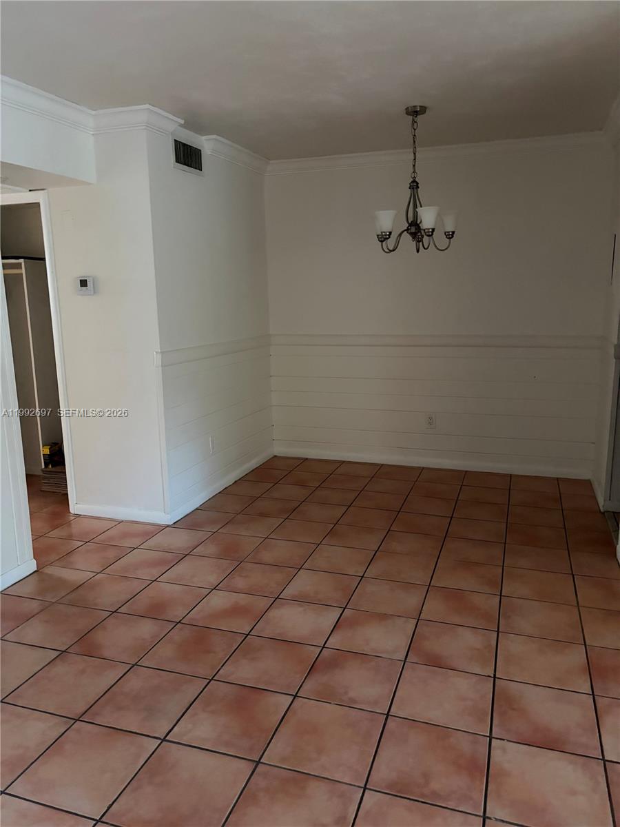 255 Sunrise Dr # 203