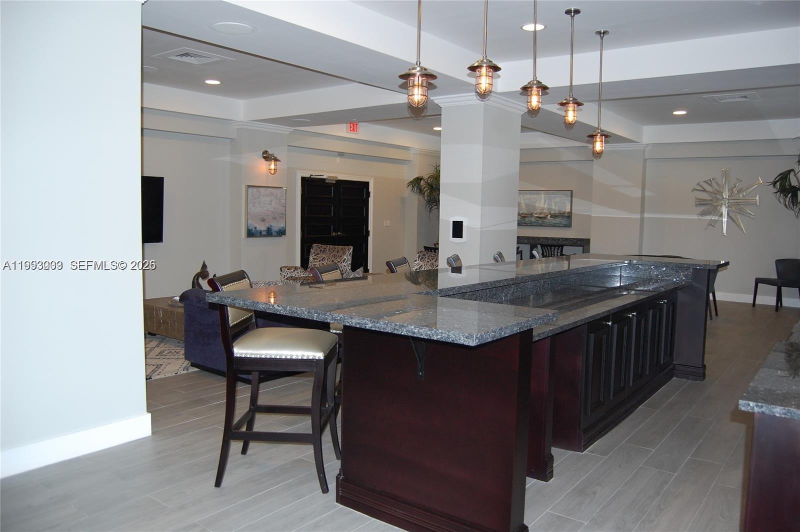 2501 S Ocean Dr # 712