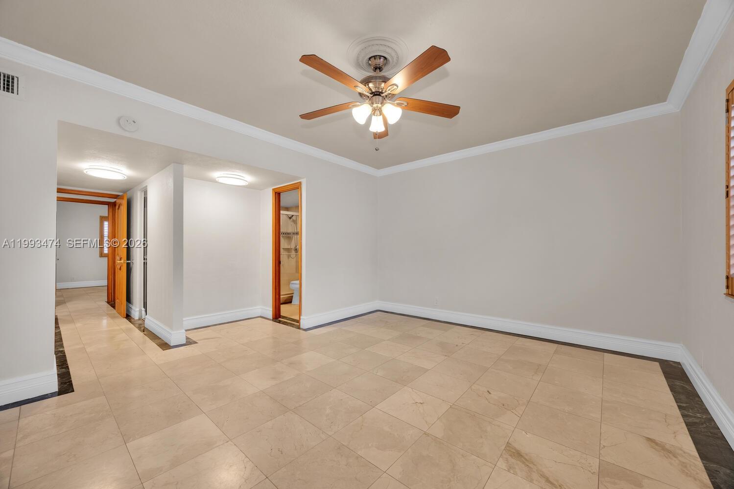 100 Edgewater Dr # 207