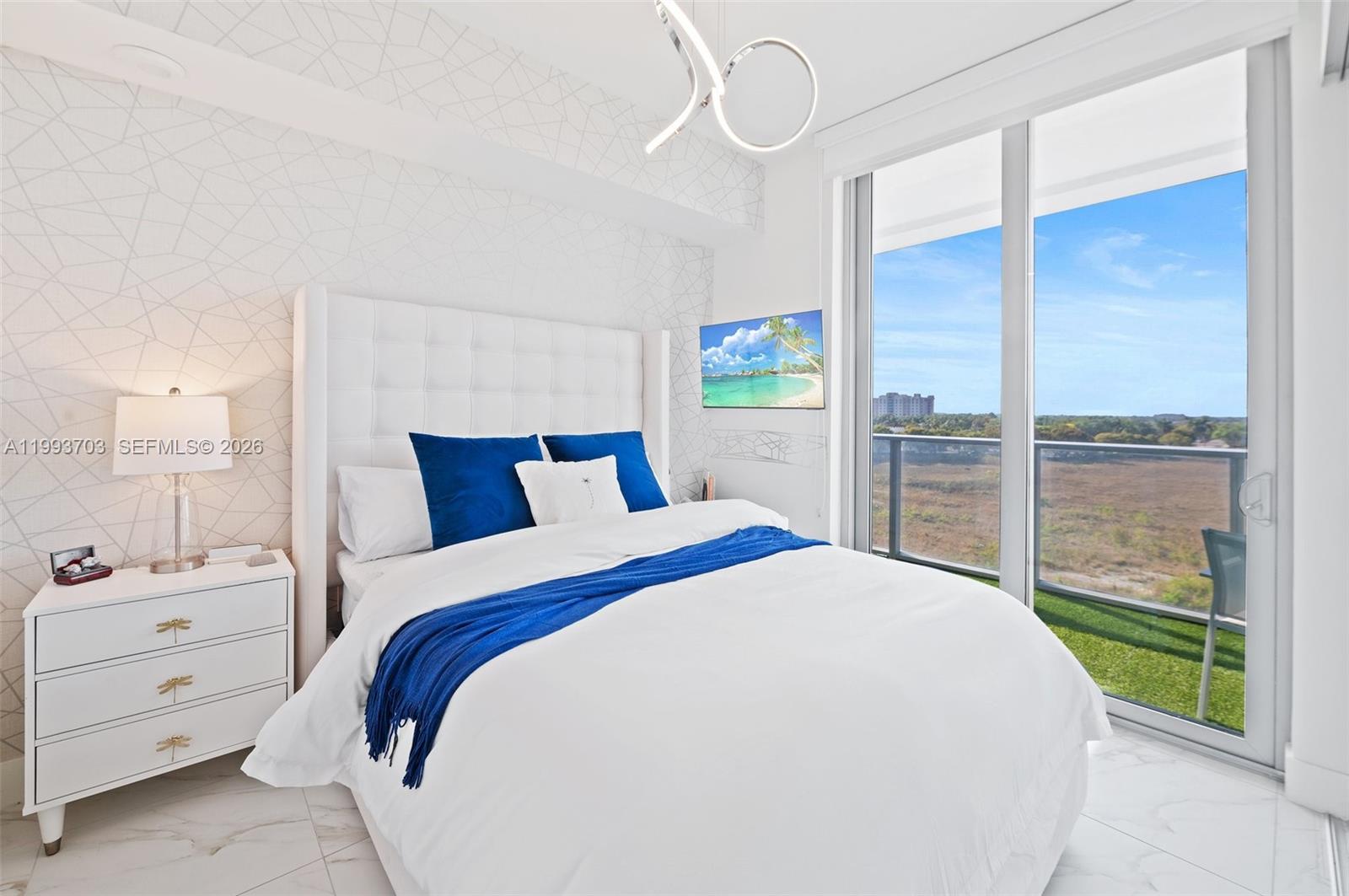 2000 Metropica Way # 508