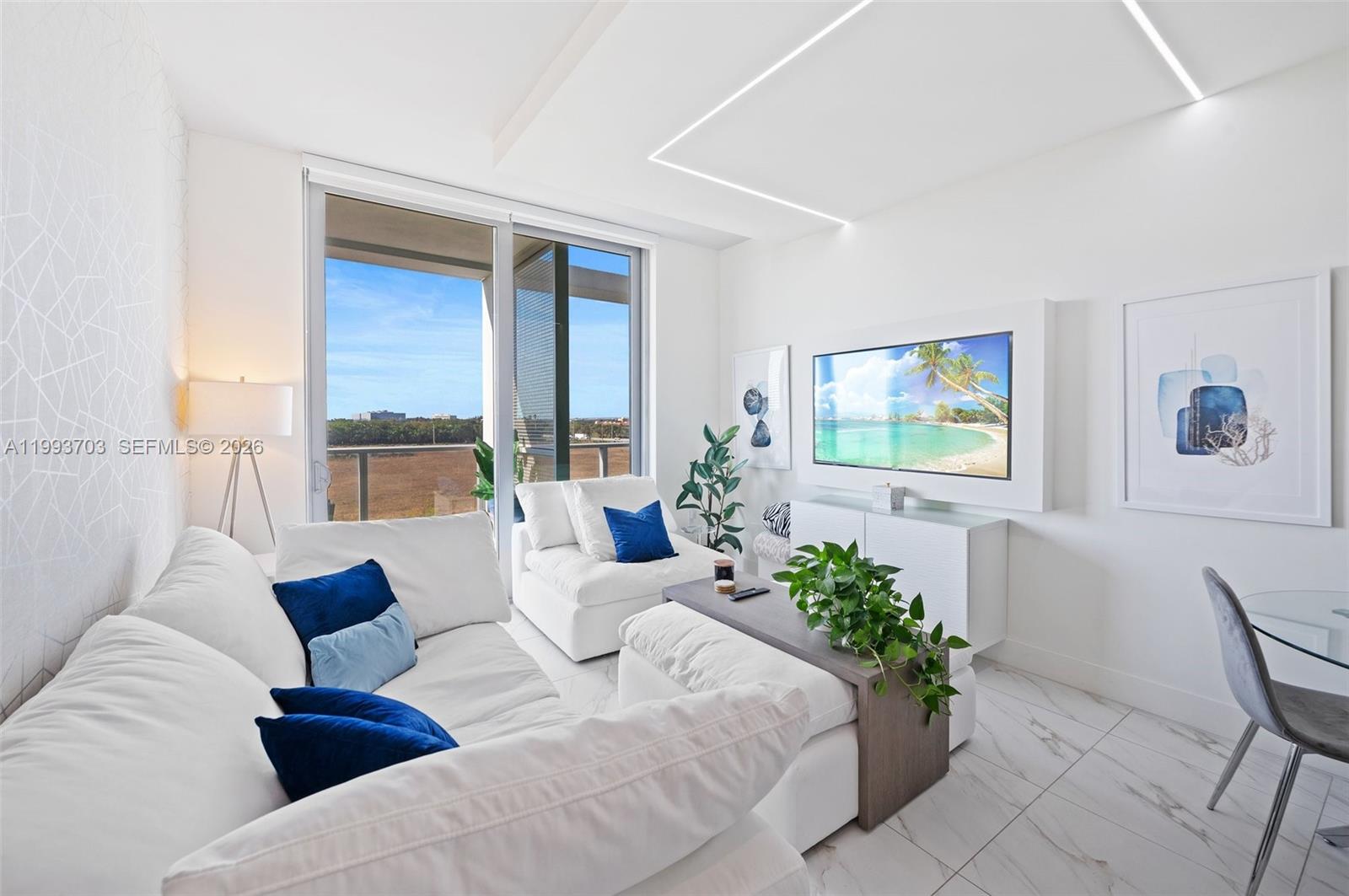 2000 Metropica Way # 508