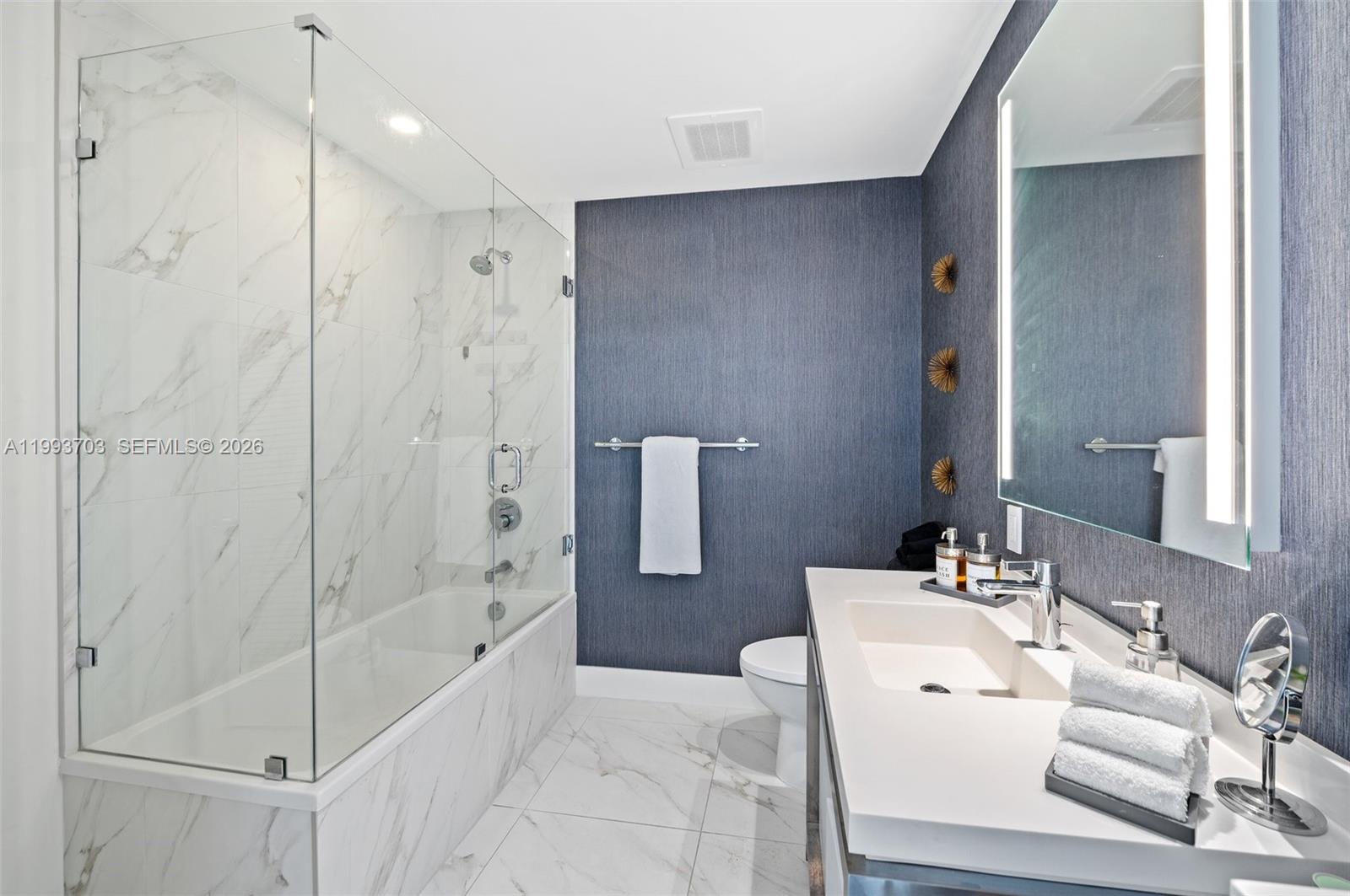 2000 Metropica Way # 508