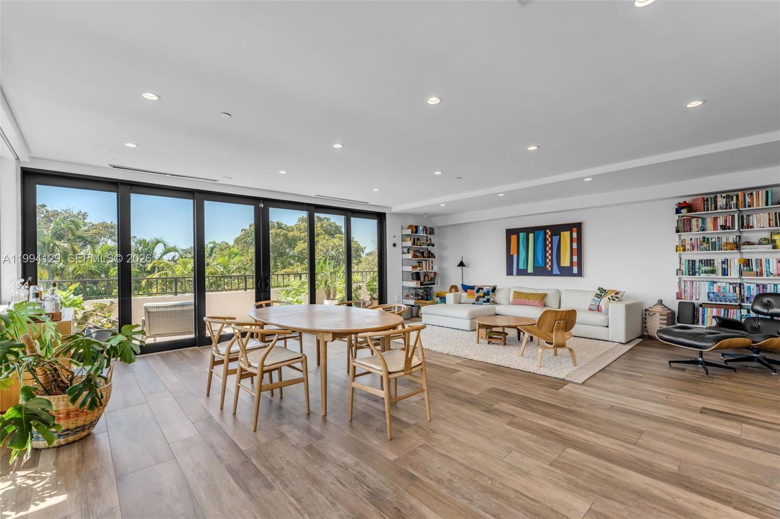 151 Crandon Blvd # 345