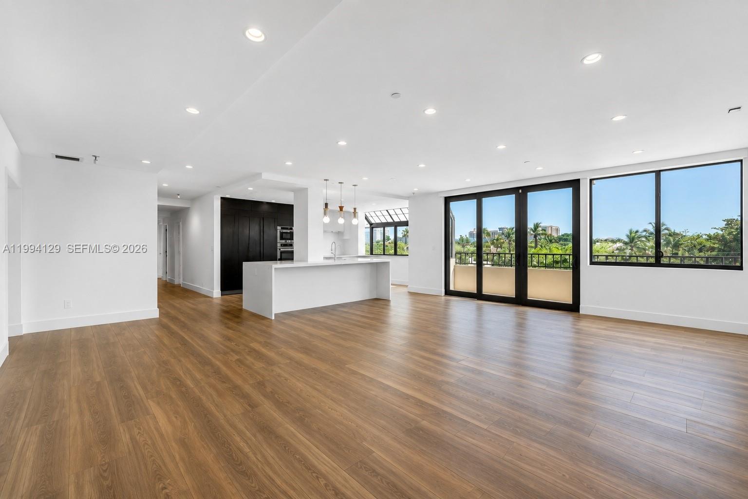 151 Crandon Blvd # 345