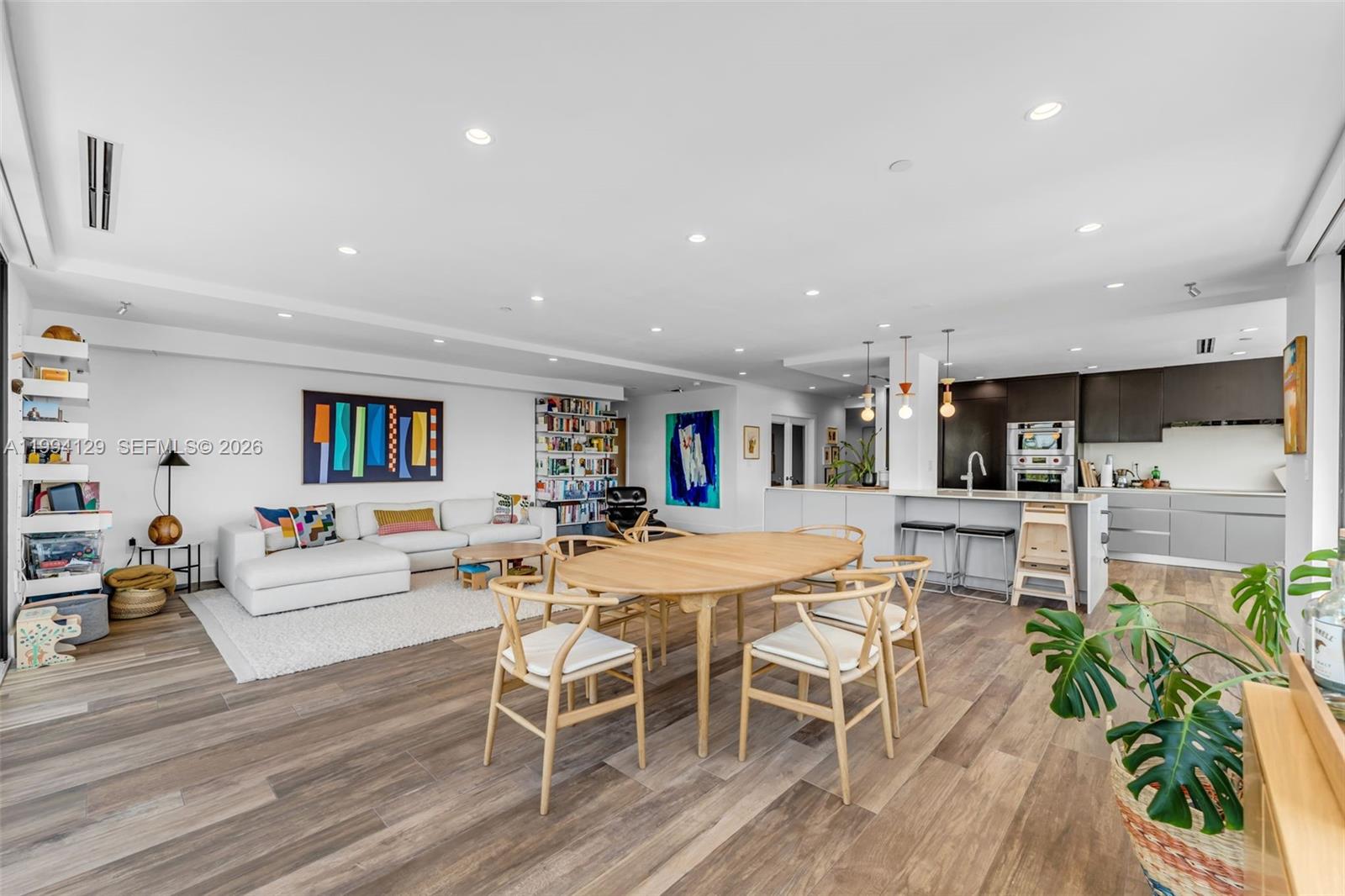 151 Crandon Blvd # 345