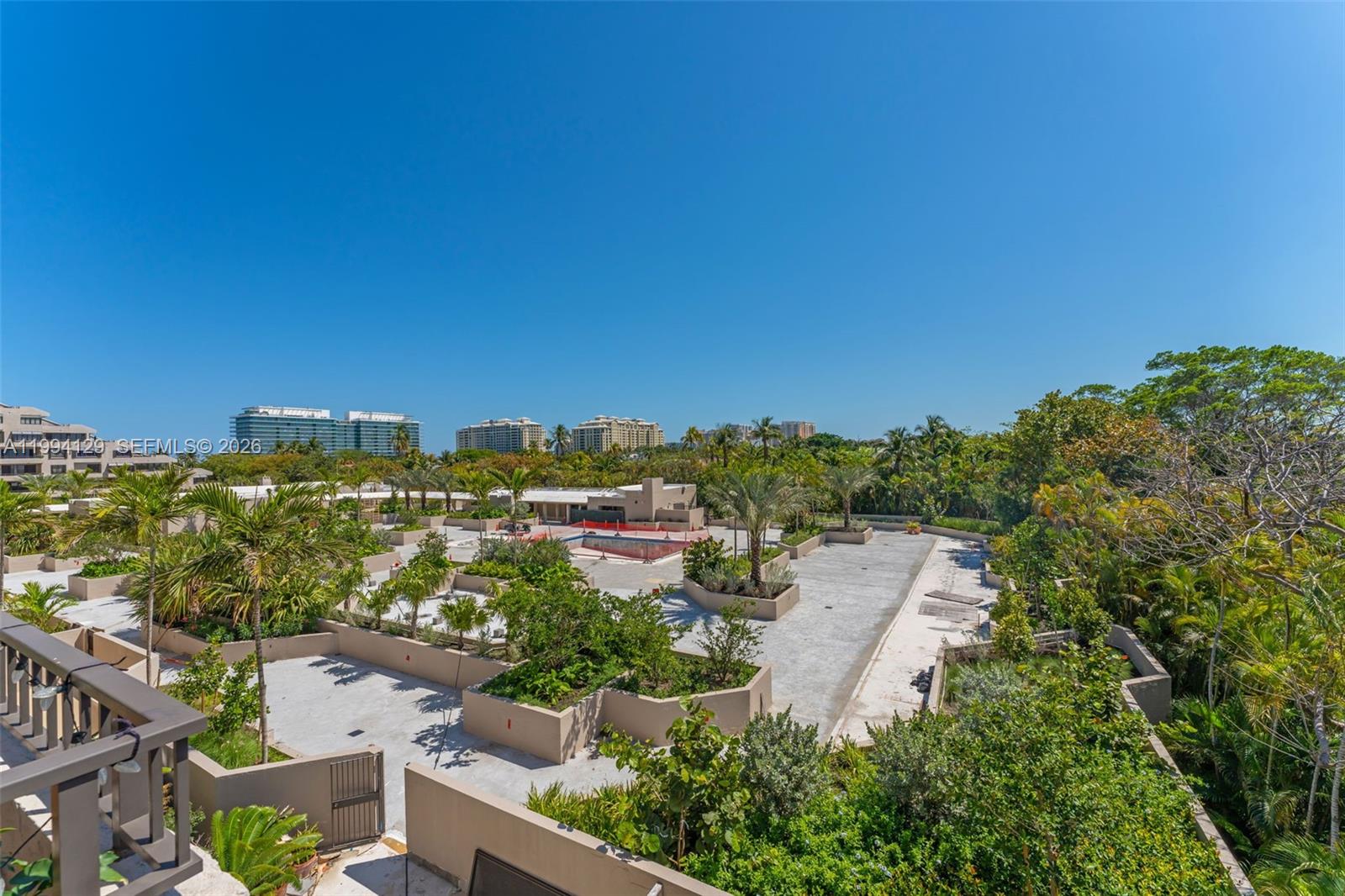 151 Crandon Blvd # 345