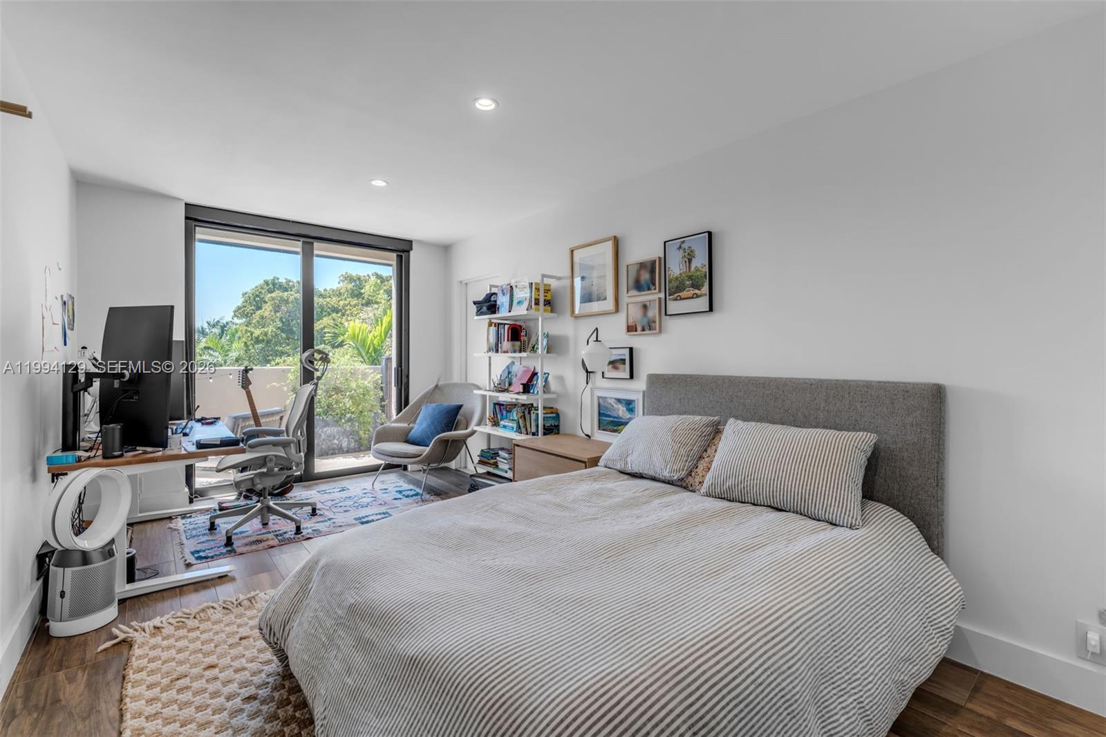 151 Crandon Blvd # 345