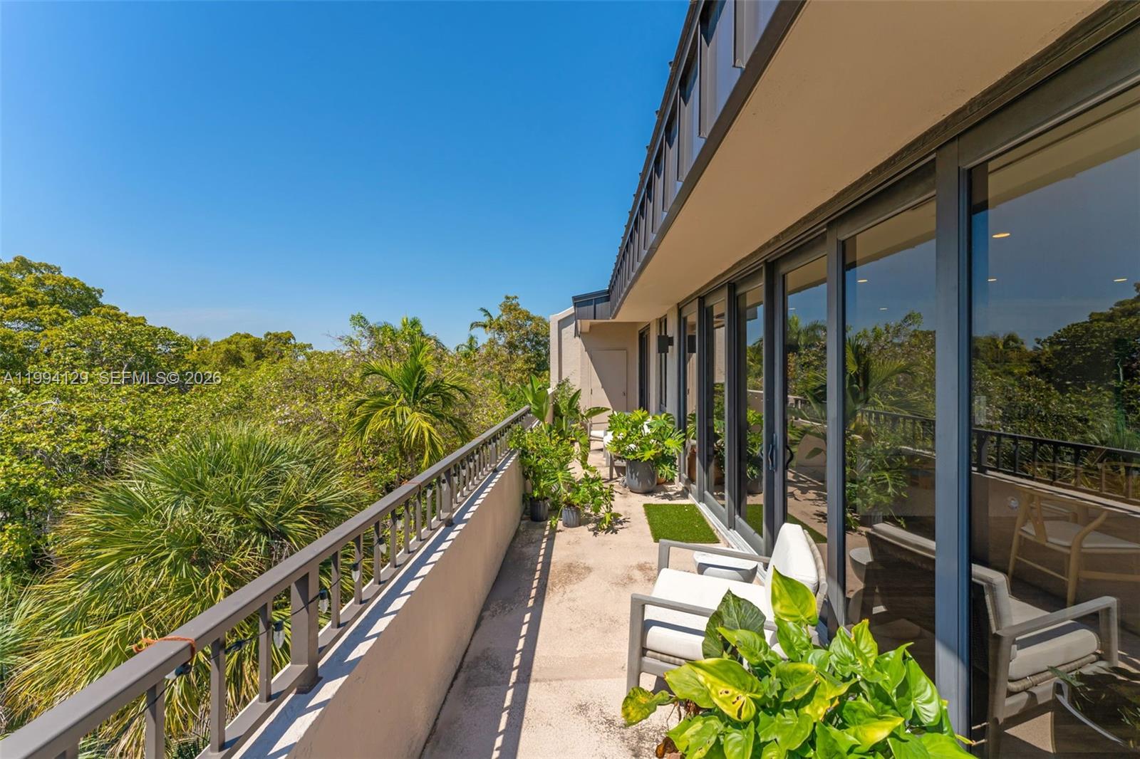 151 Crandon Blvd # 345