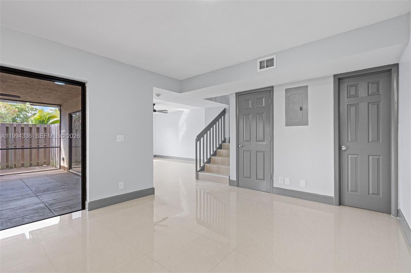 4843 NW 95th Ave