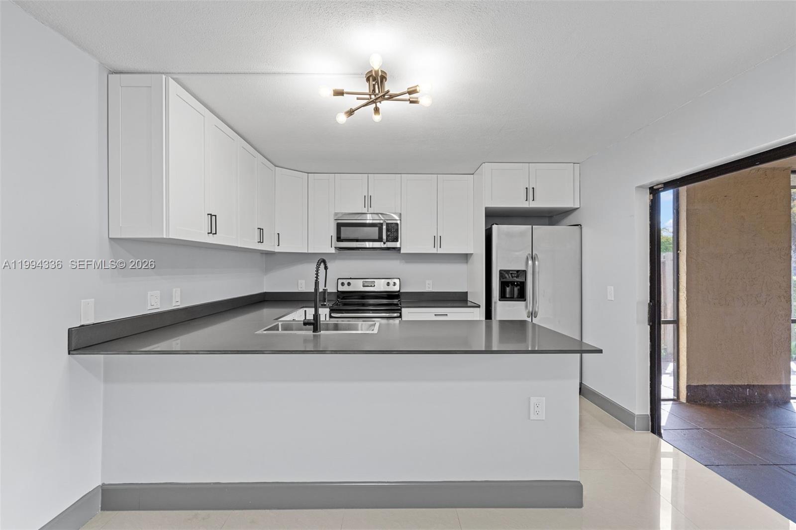 4843 NW 95th Ave
