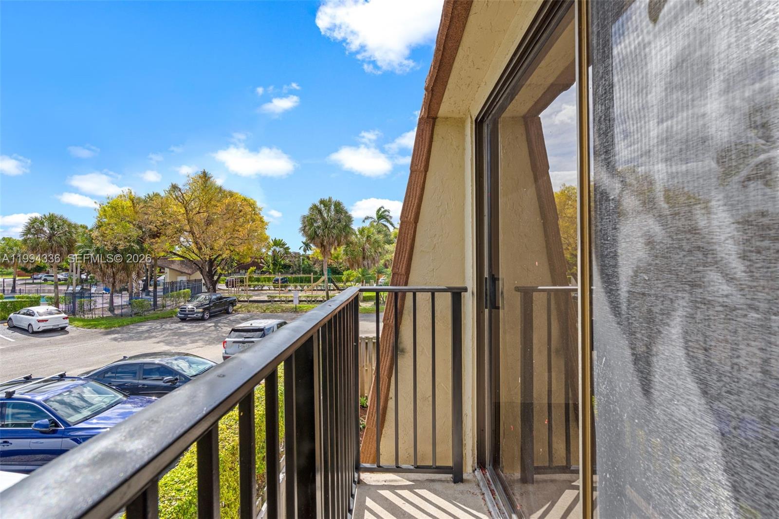 4843 NW 95th Ave