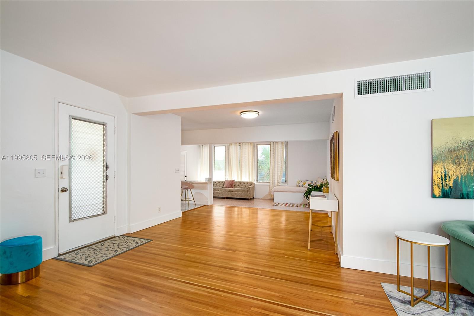 10081 W Bay Harbor Dr # 4