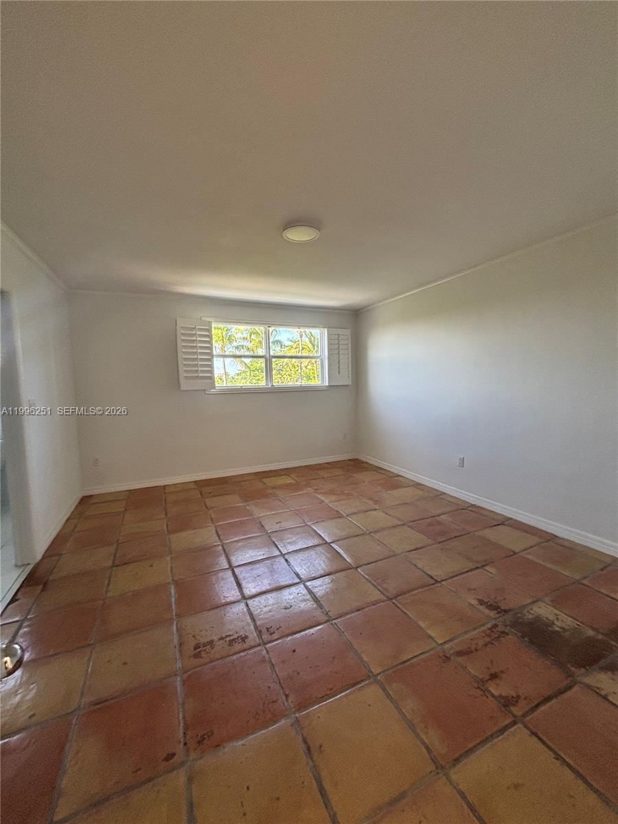 555 Crandon Blvd # 43