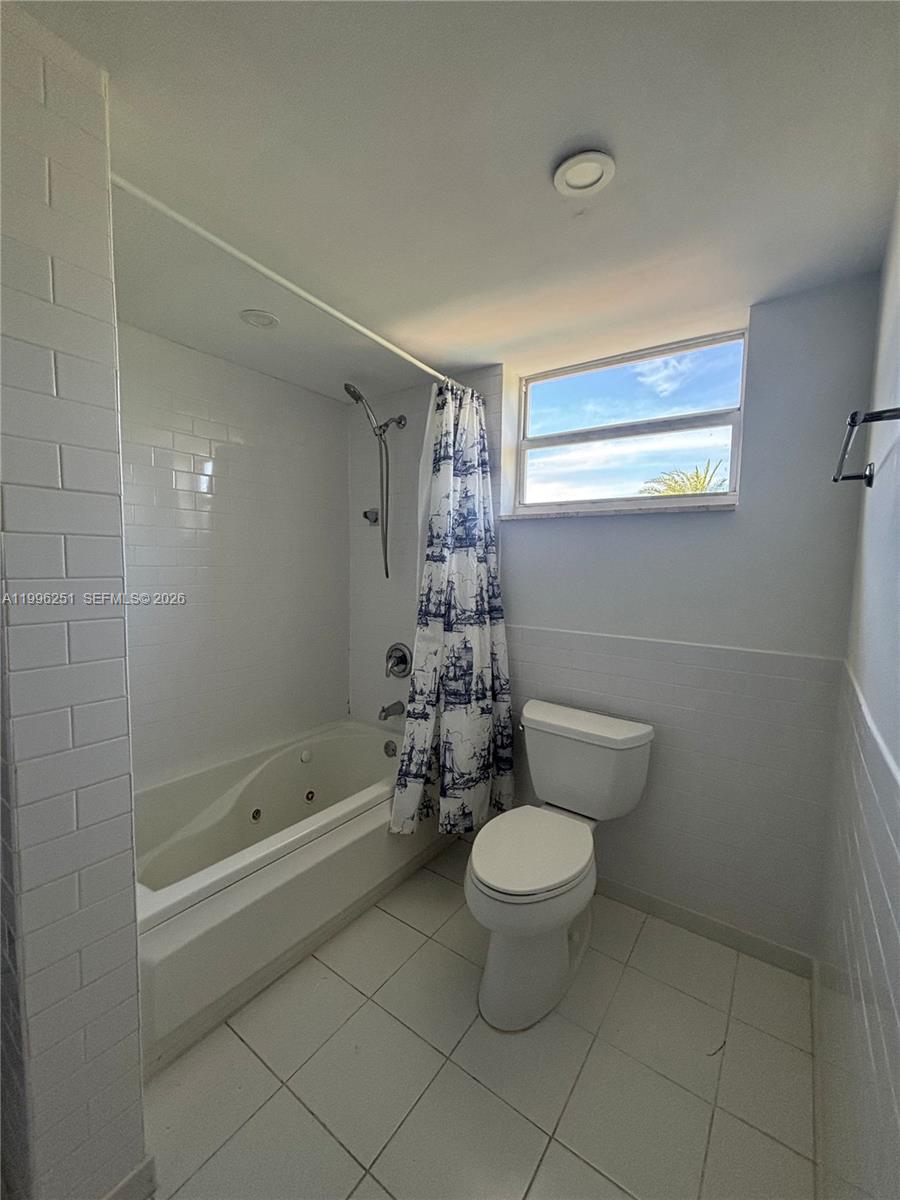 555 Crandon Blvd # 43