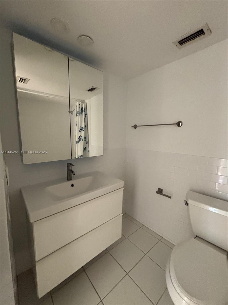 555 Crandon Blvd # 43