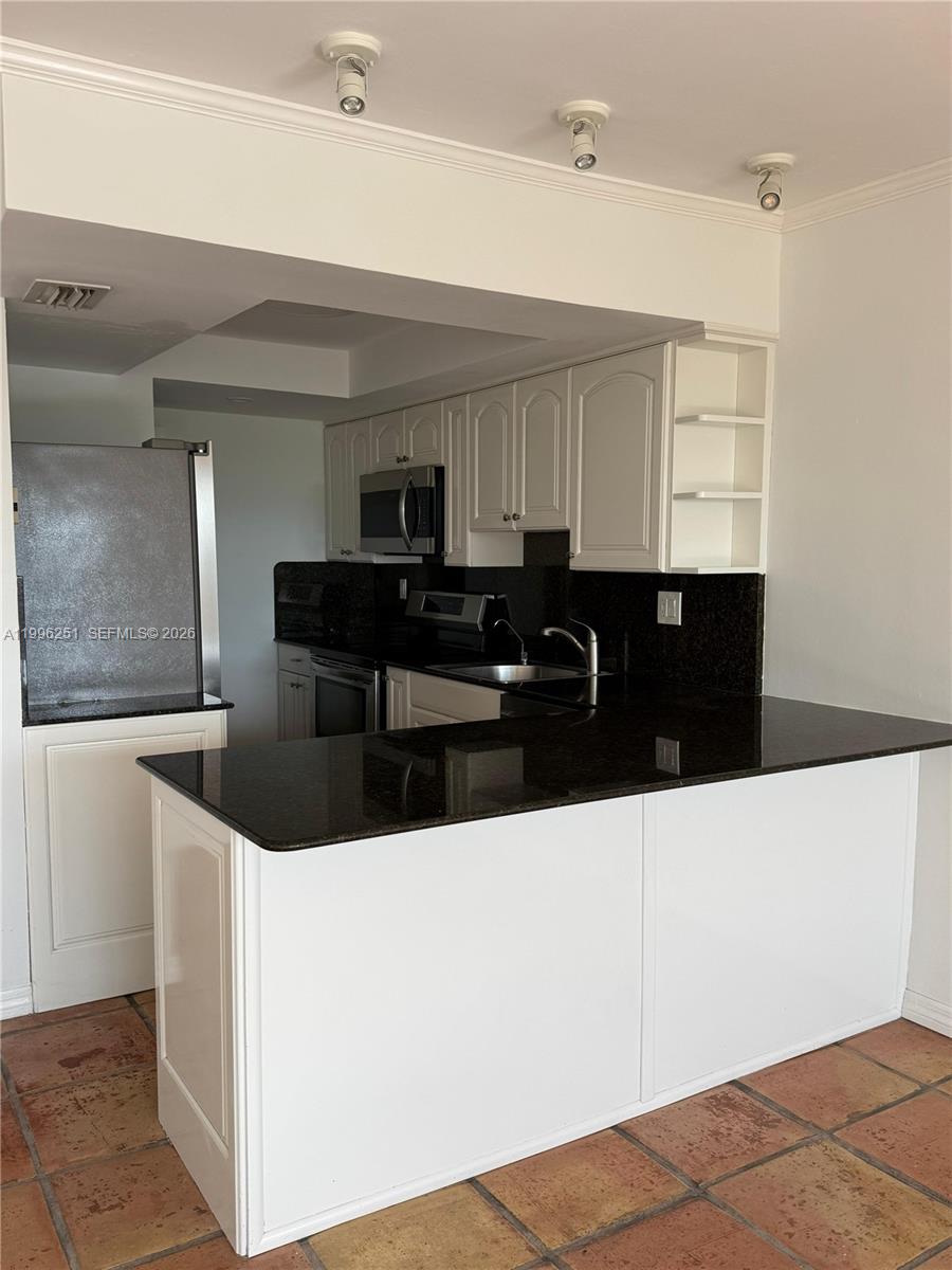 555 Crandon Blvd # 43