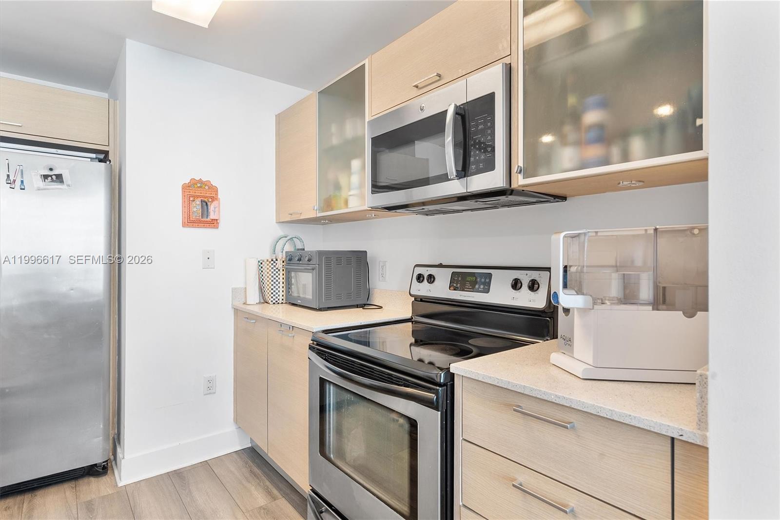 350 NE 24th St # 1007