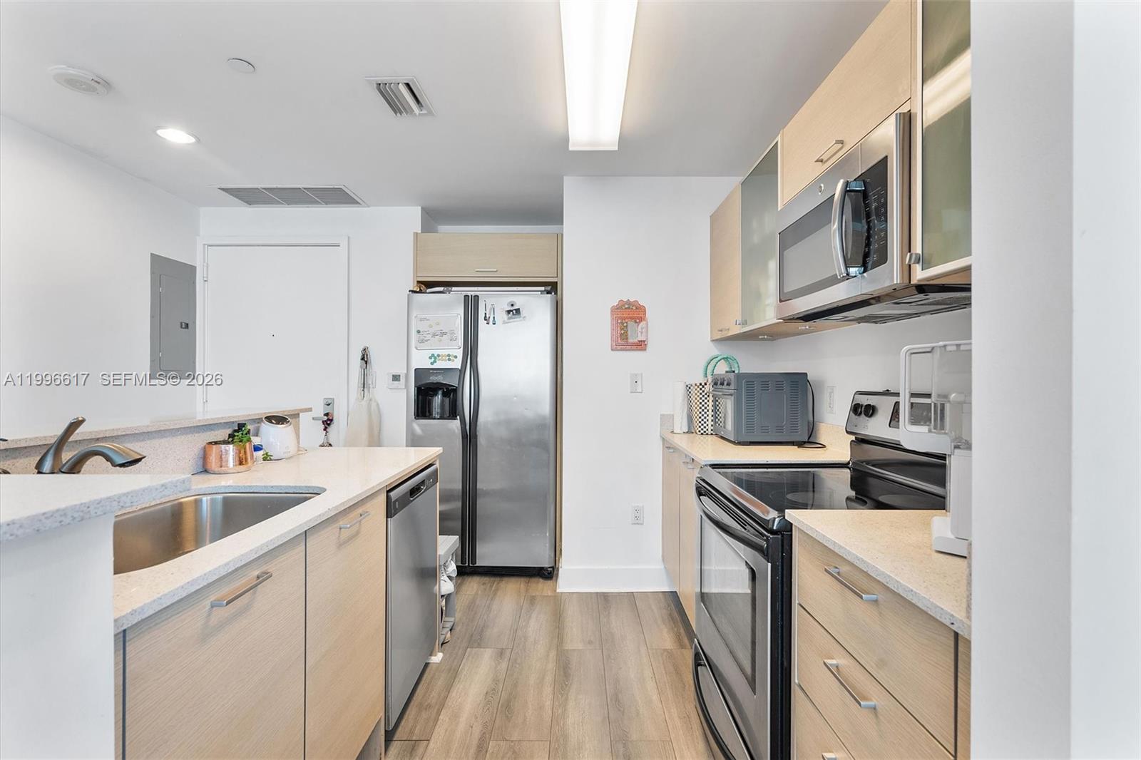 350 NE 24th St # 1007