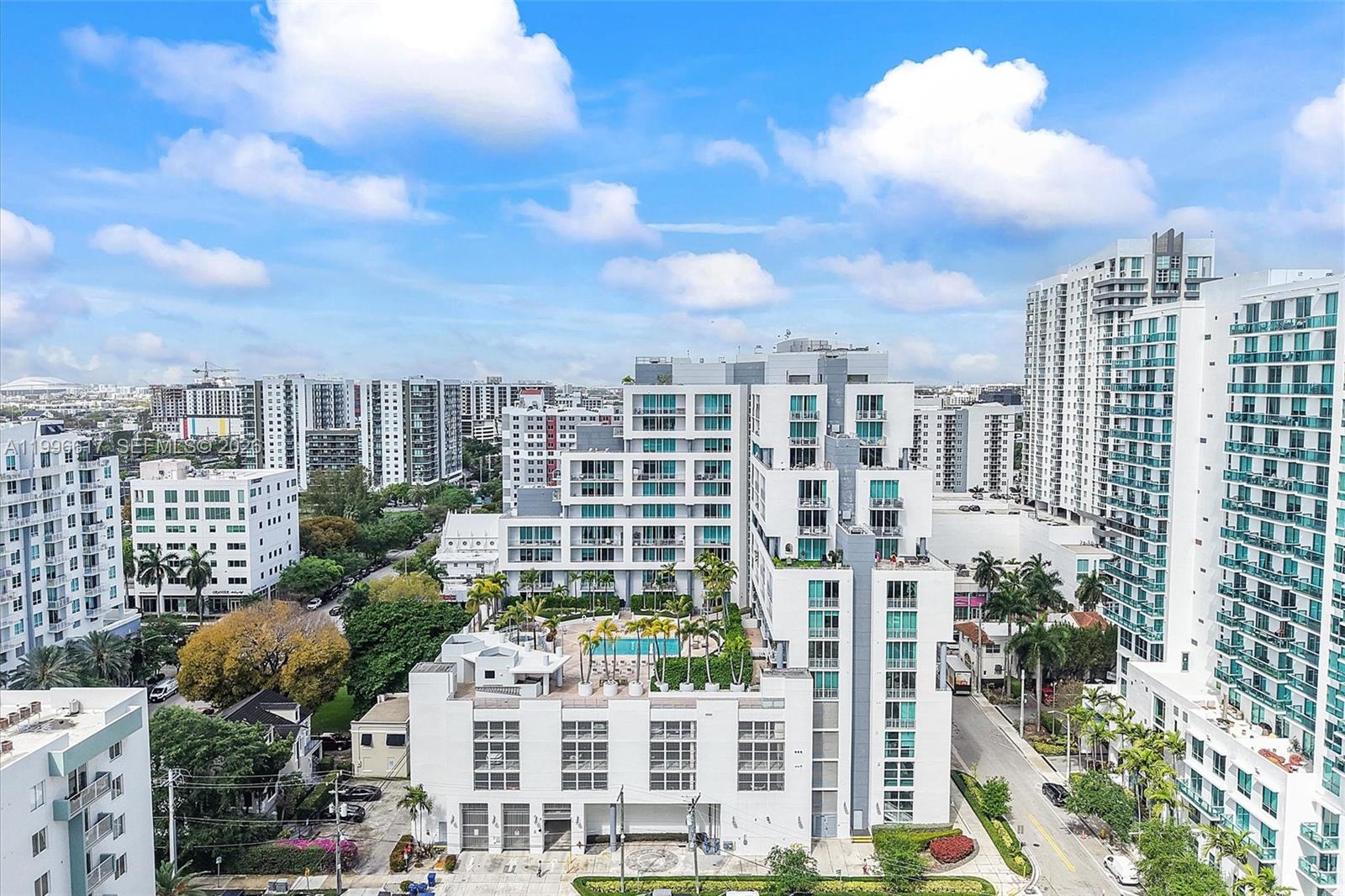 350 NE 24th St # 1007