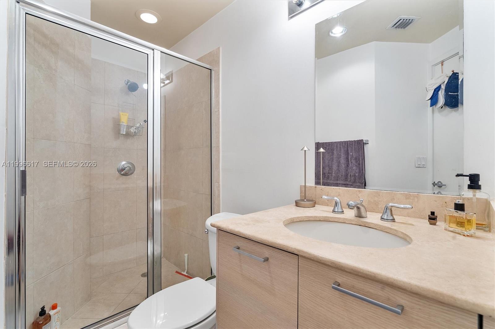 350 NE 24th St # 1007