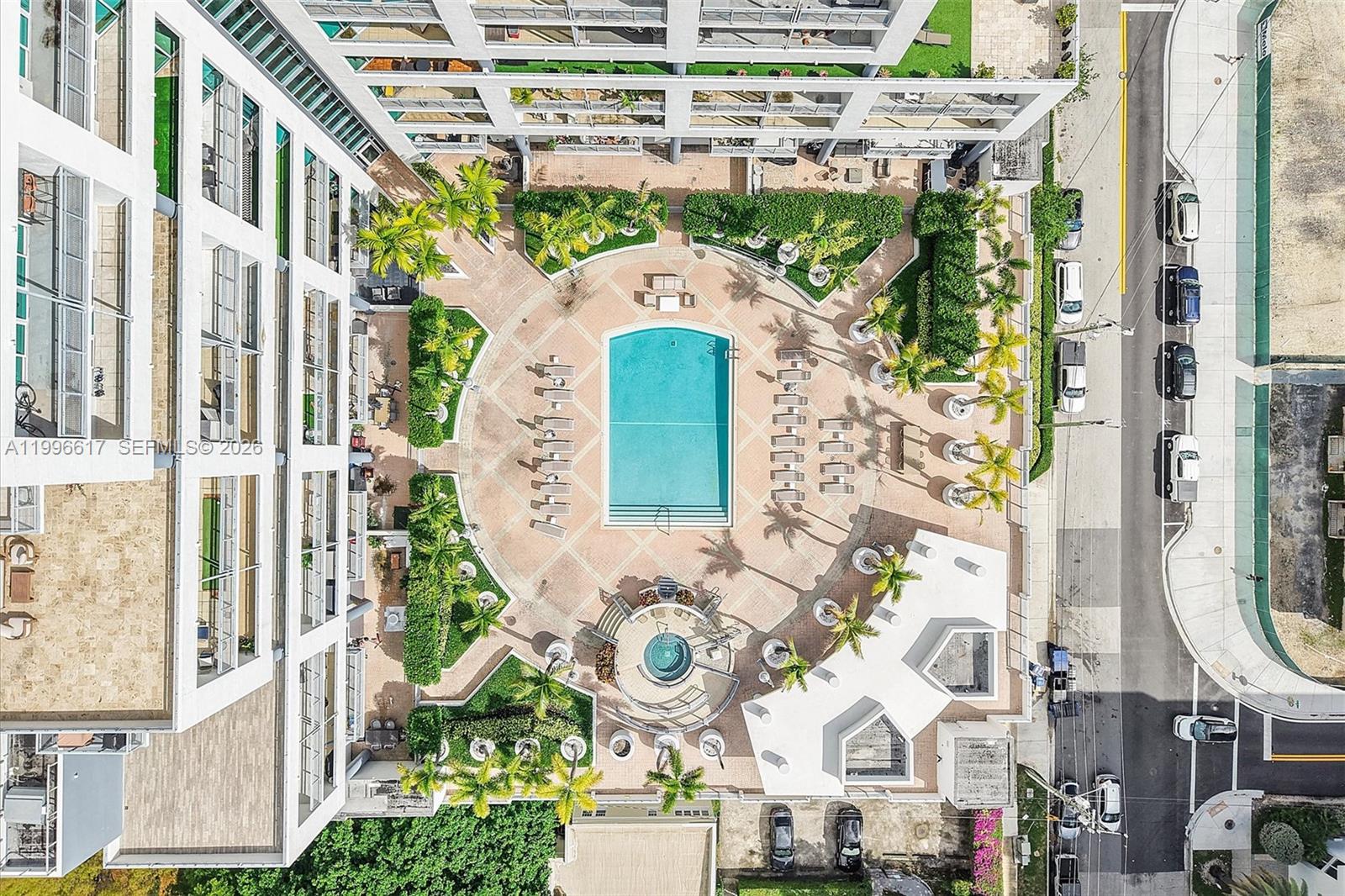 350 NE 24th St # 1007