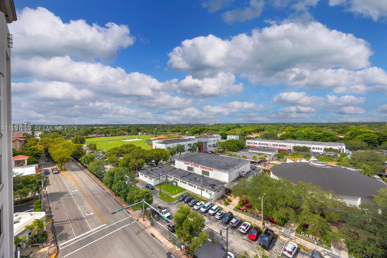 301 Altara Ave Unit: LPH914