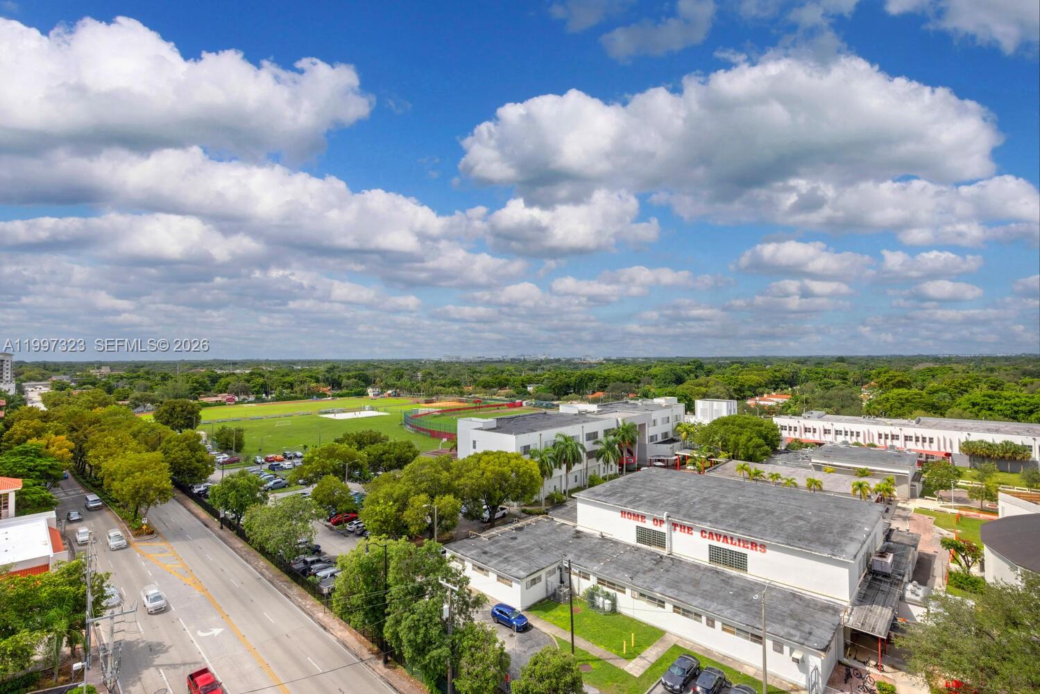 301 Altara Ave Unit: LPH914