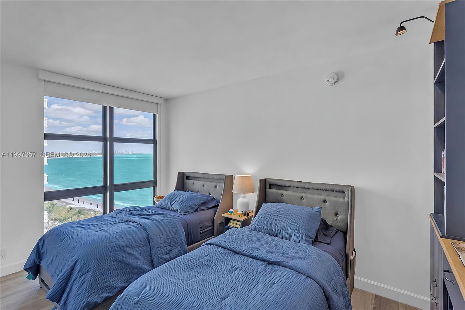 1111 Crandon Blvd # B807