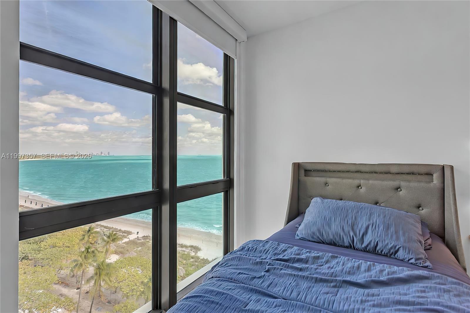 1111 Crandon Blvd # B807