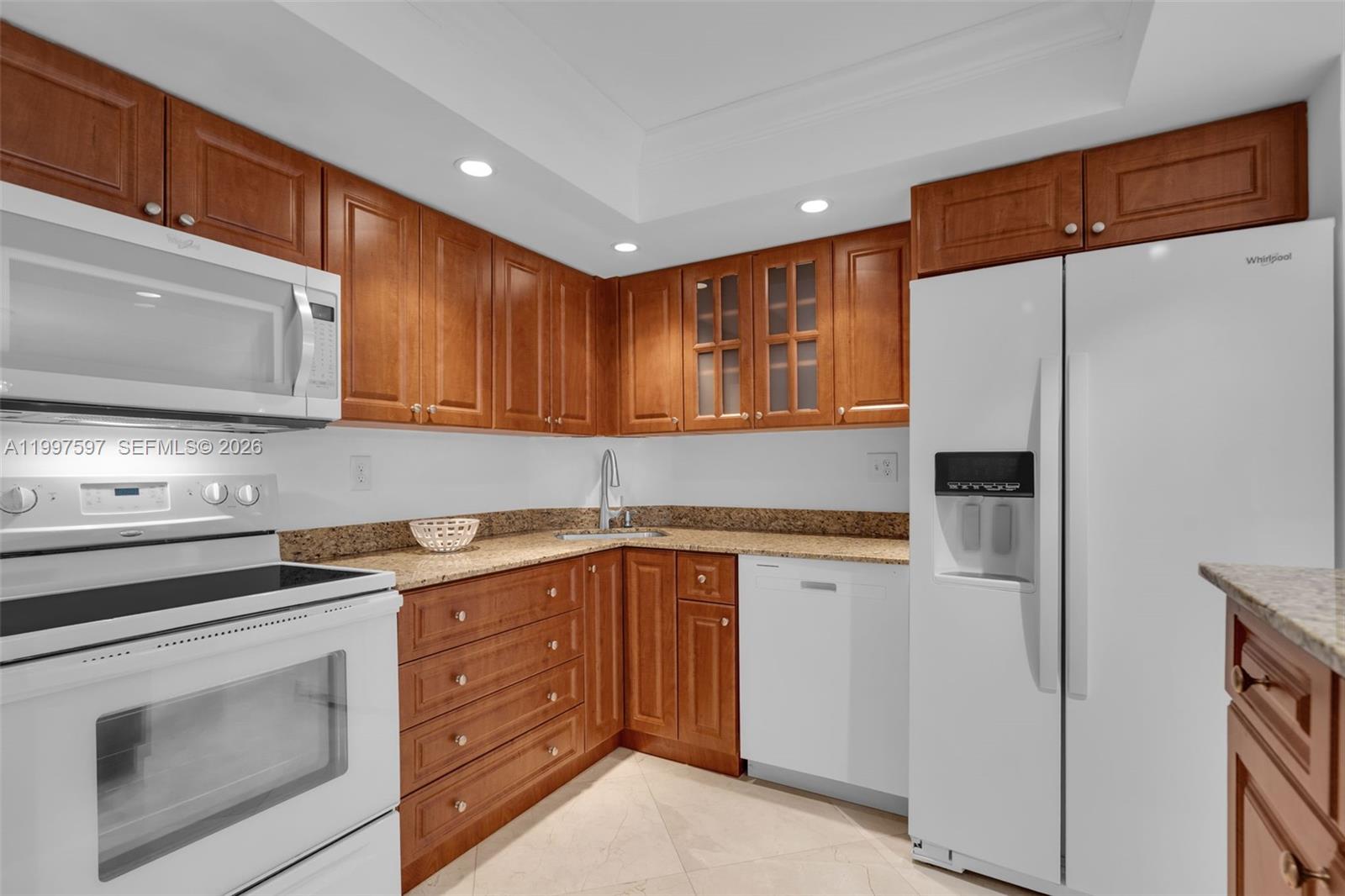 2333 Brickell Ave # 1109