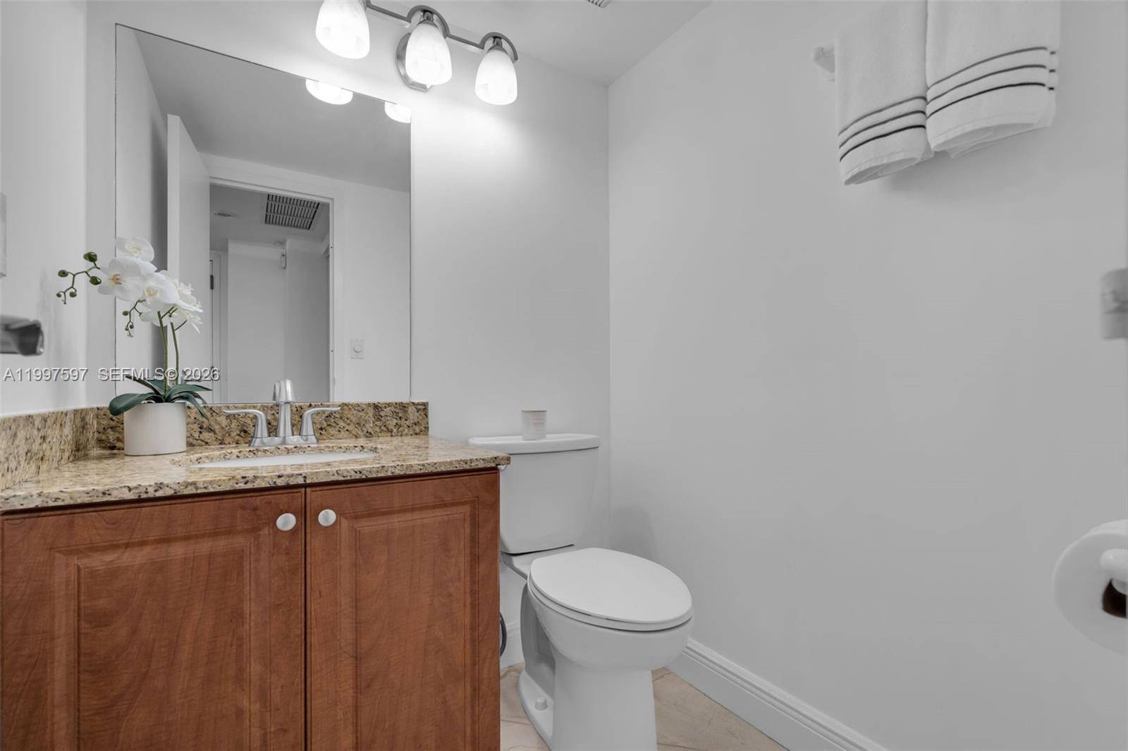 2333 Brickell Ave # 1109