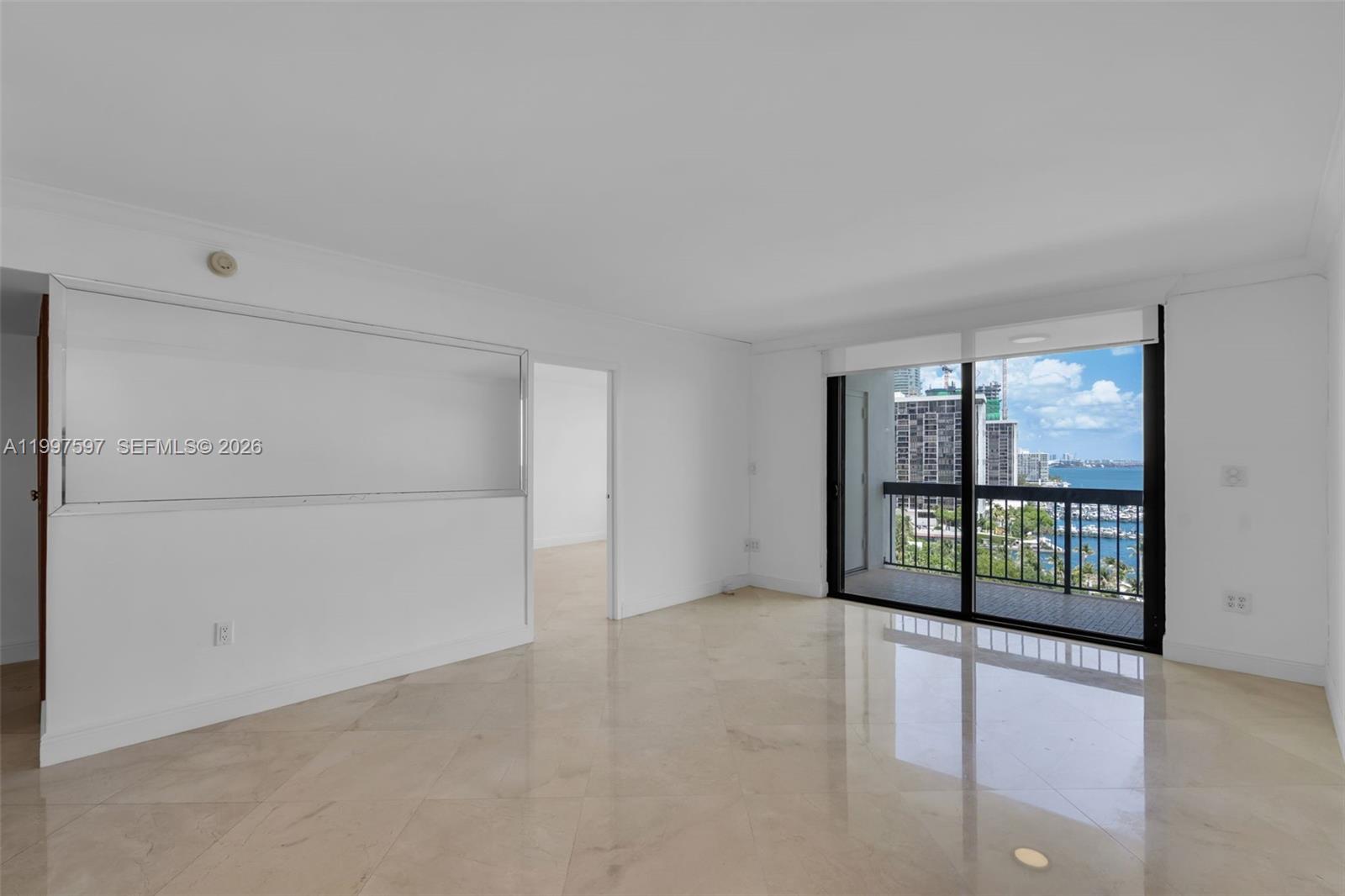 2333 Brickell Ave # 1109