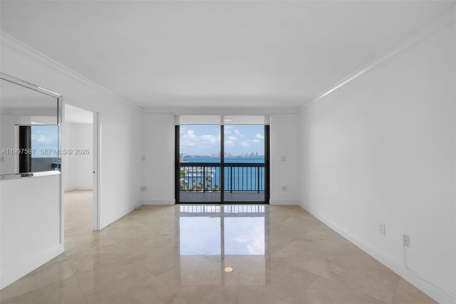 2333 Brickell Ave # 1109