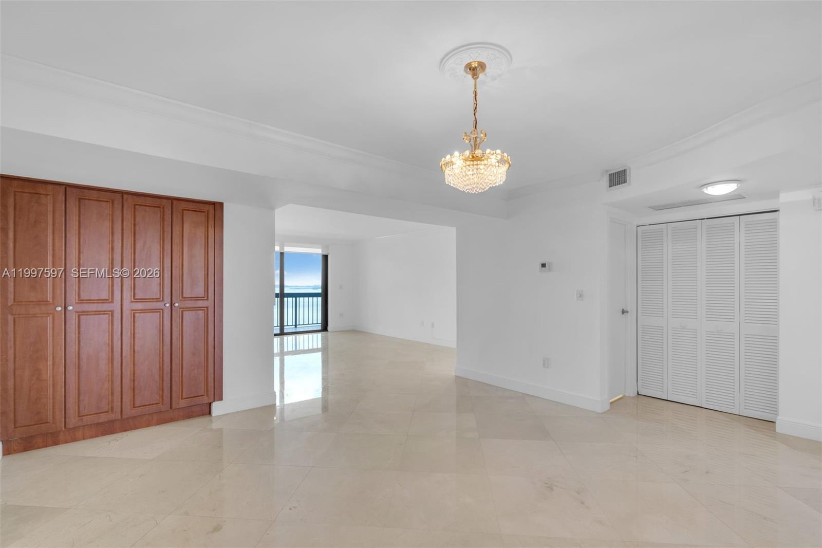 2333 Brickell Ave # 1109