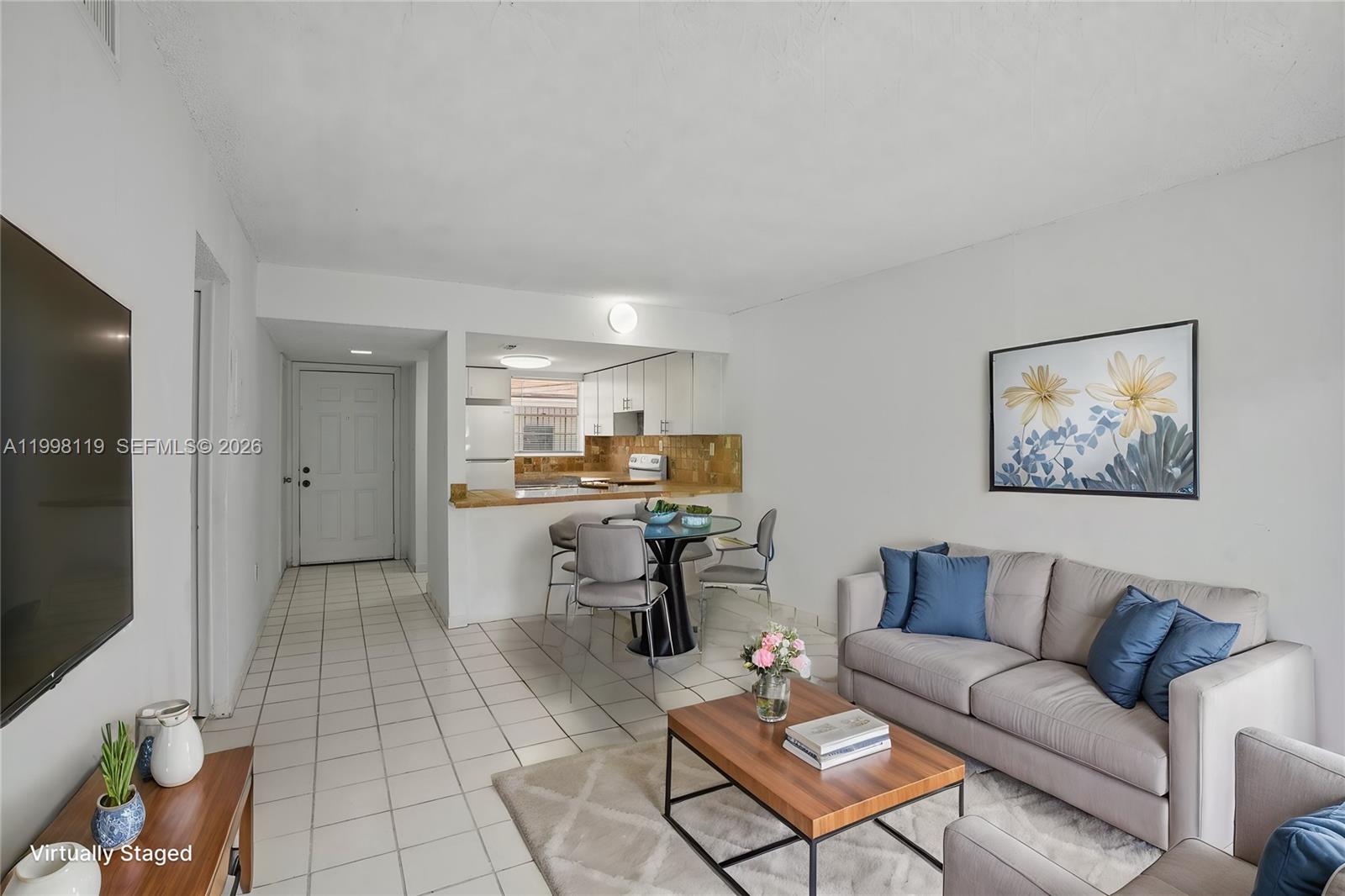 461 SW 7th St # 5