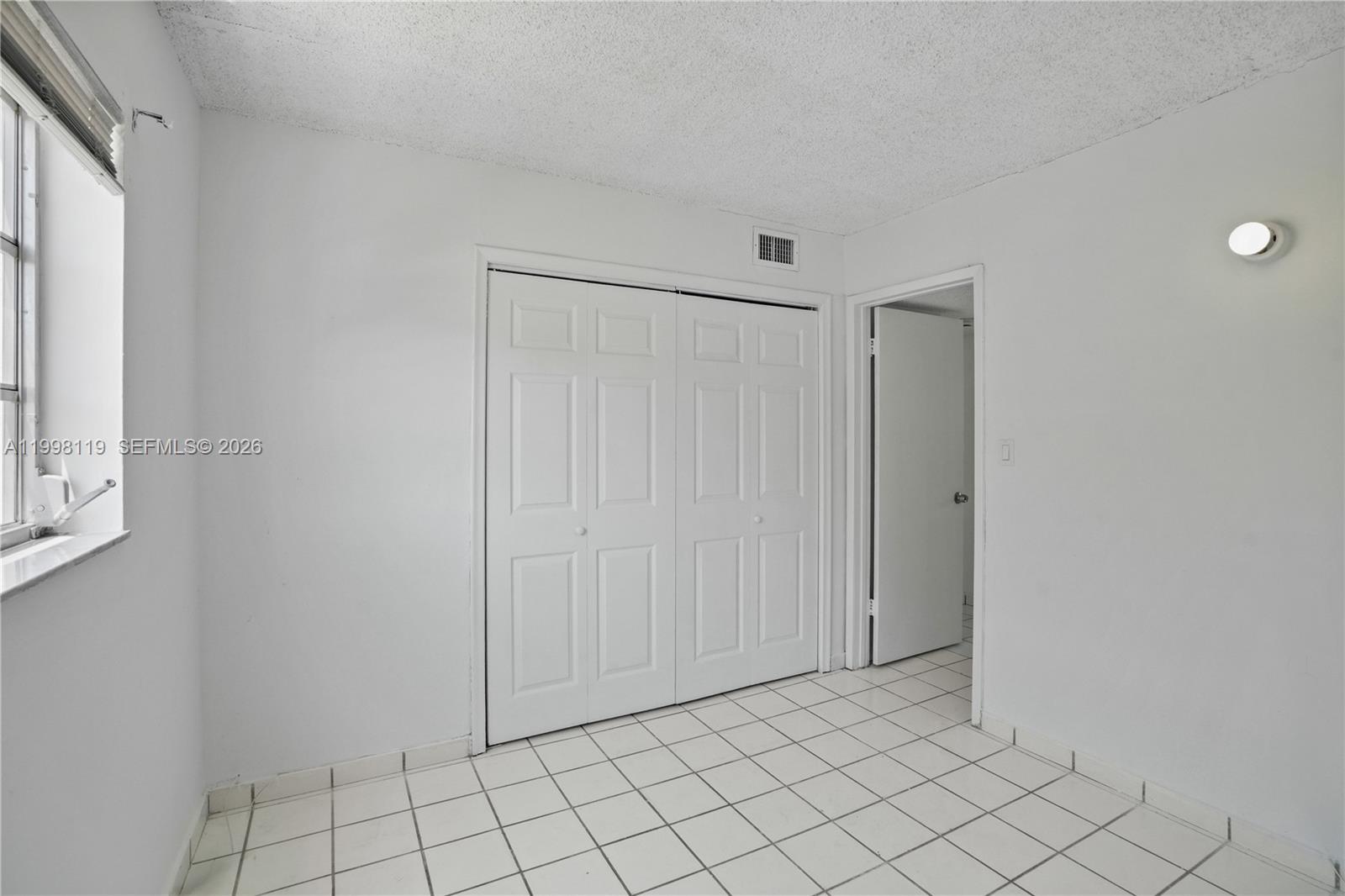 461 SW 7th St # 5