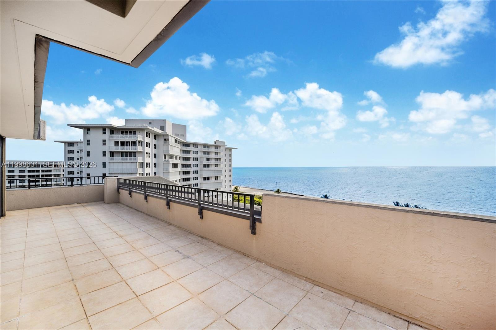 251 Crandon Blvd # 1037
