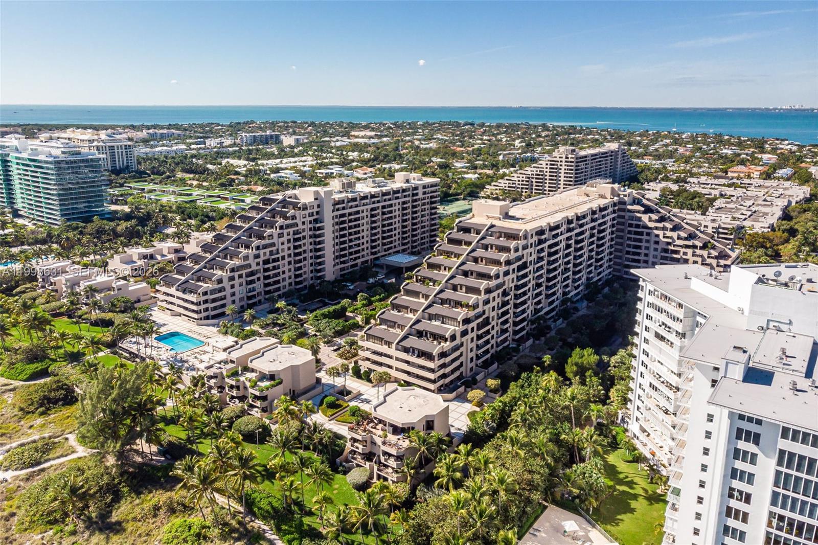 251 Crandon Blvd # 1037