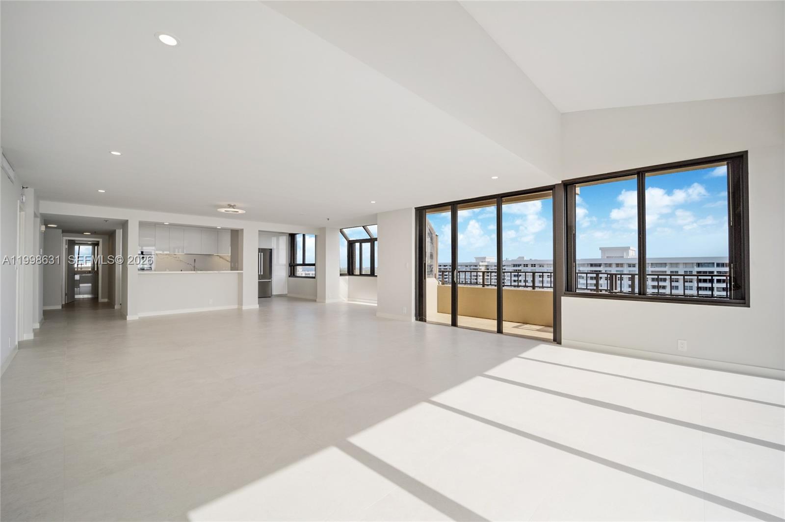 251 Crandon Blvd # 1037