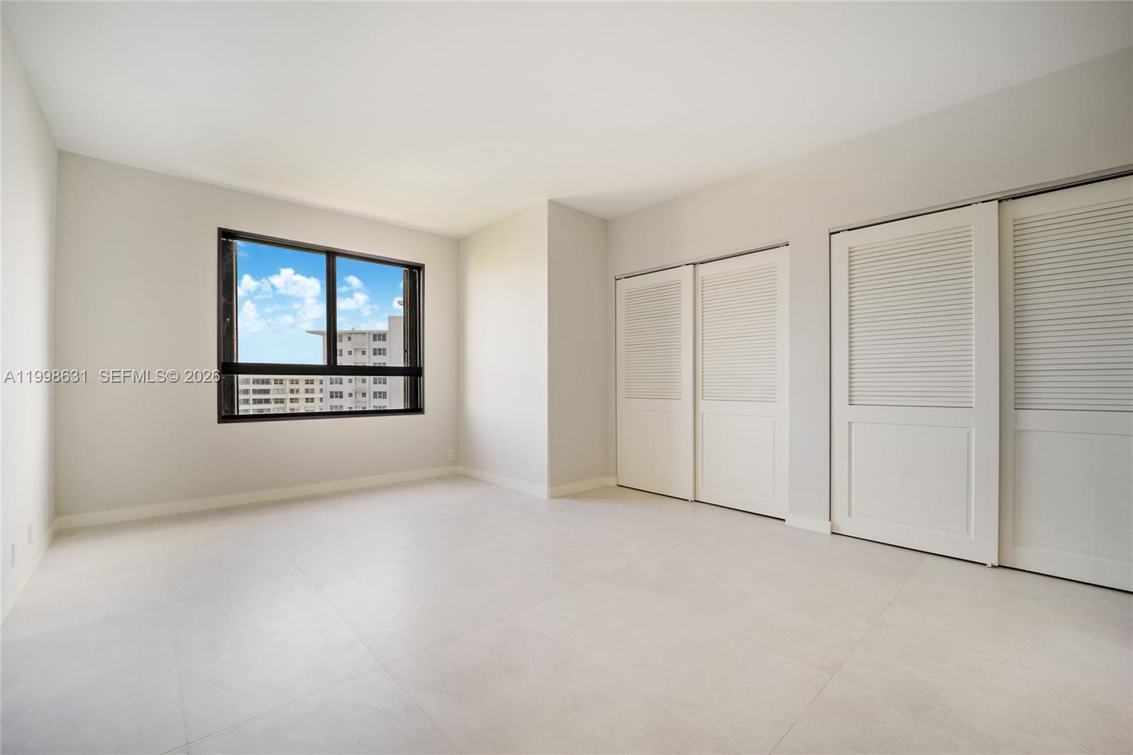 251 Crandon Blvd # 1037