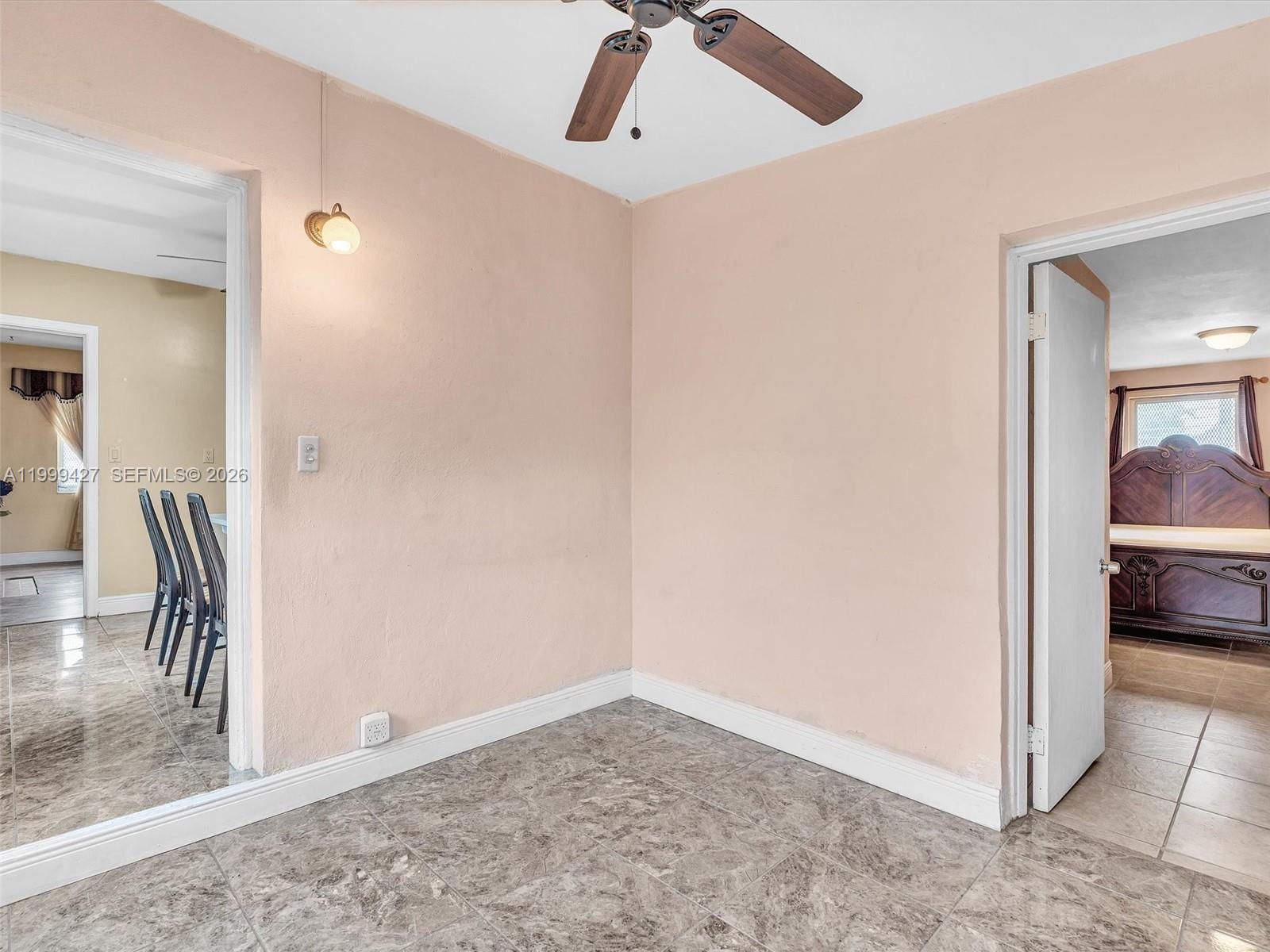 10 SW 72nd Ave