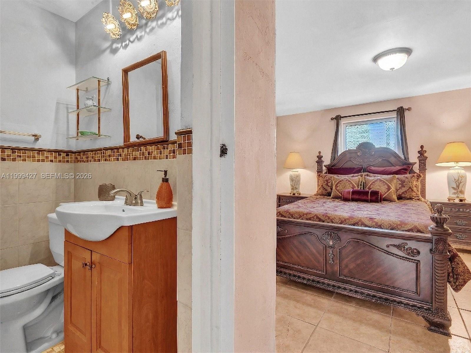 10 SW 72nd Ave