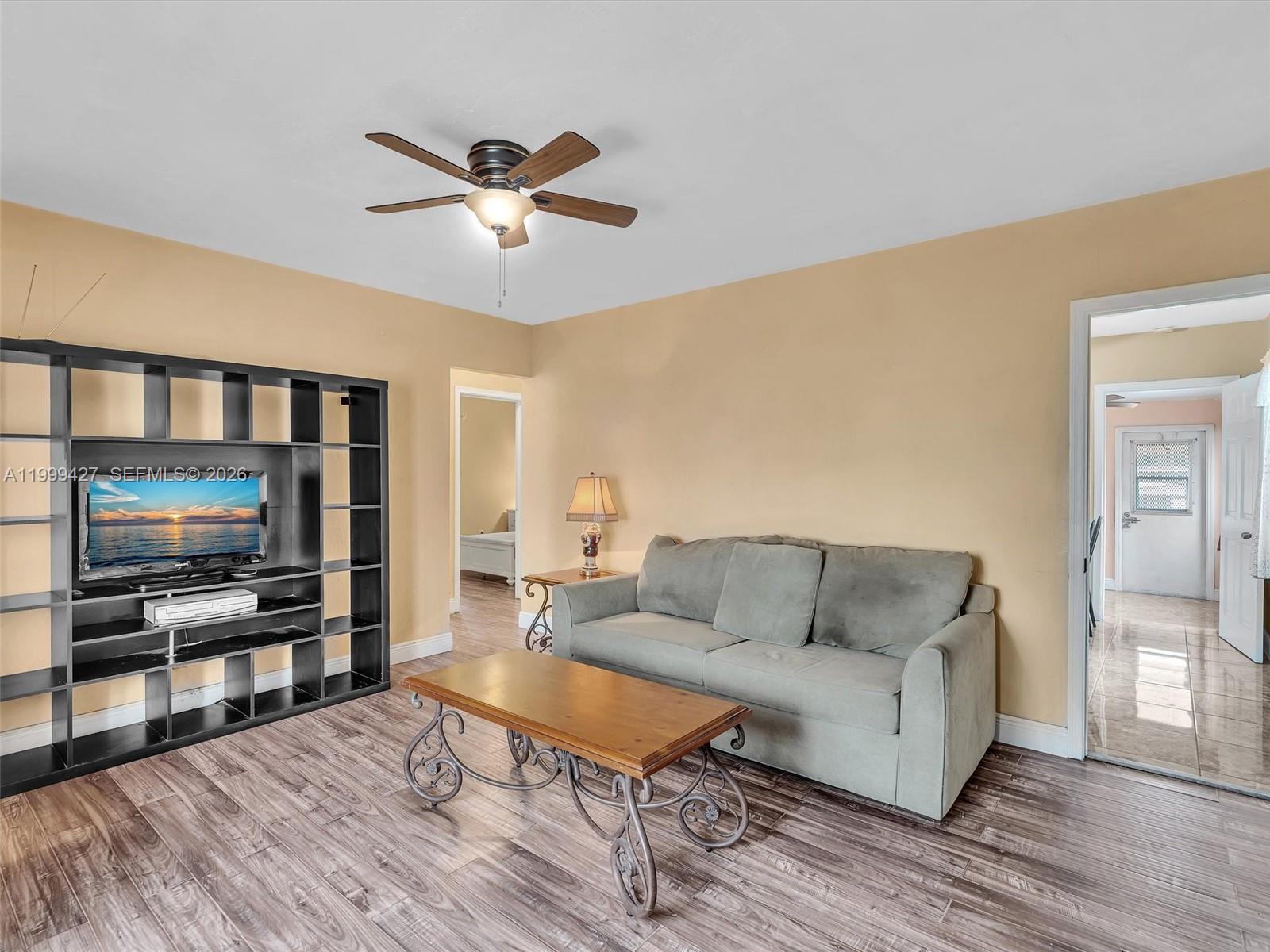 10 SW 72nd Ave