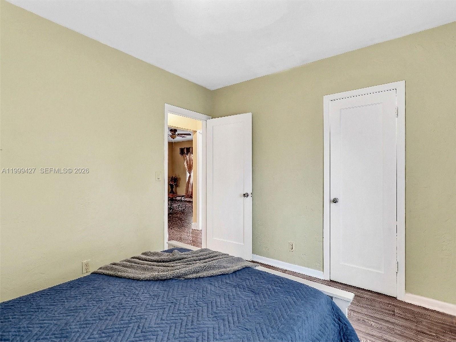 10 SW 72nd Ave